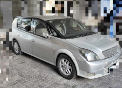 Toyota Opa 2000 года