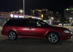Subaru Legacy 2000 года