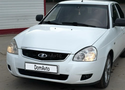 ВАЗ (Lada) Priora 2013 года