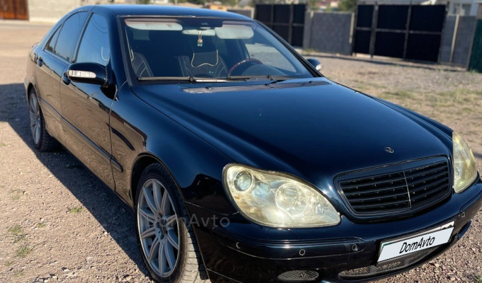 Mercedes-Benz S-Класс 2002 года