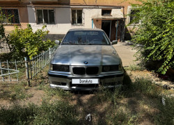 BMW 3 серия 1991 года