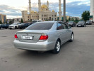 Toyota Camry 2005 года