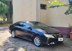 Toyota Camry 2011 года