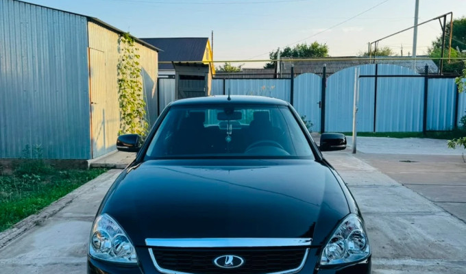 ВАЗ (Lada) Priora 2012 года
