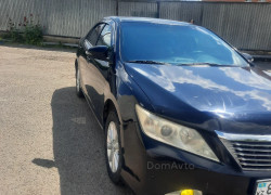 Toyota Camry 2013 года