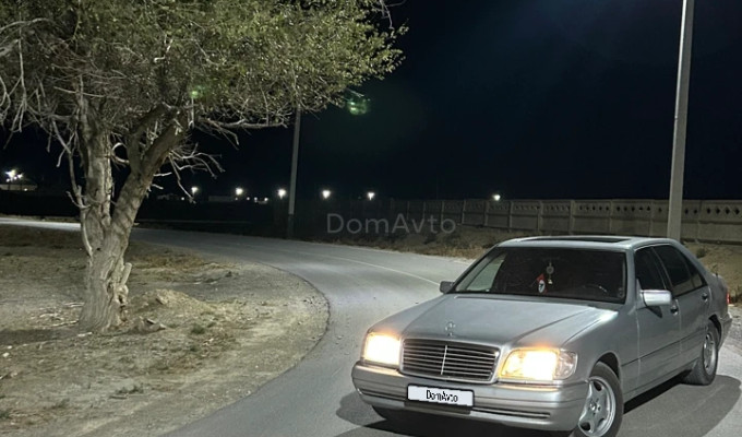 Mercedes-Benz S-Класс 1997 года