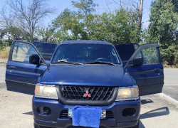 Mitsubishi Montero Sport 2001 года