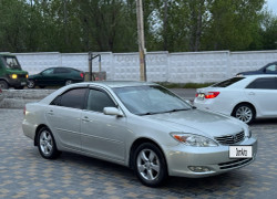 Toyota Camry 2002 года