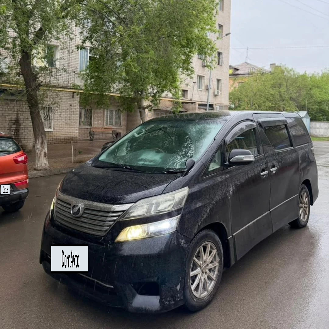 Toyota Vellfire, 2010