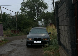 BMW 5 серия 1998 года