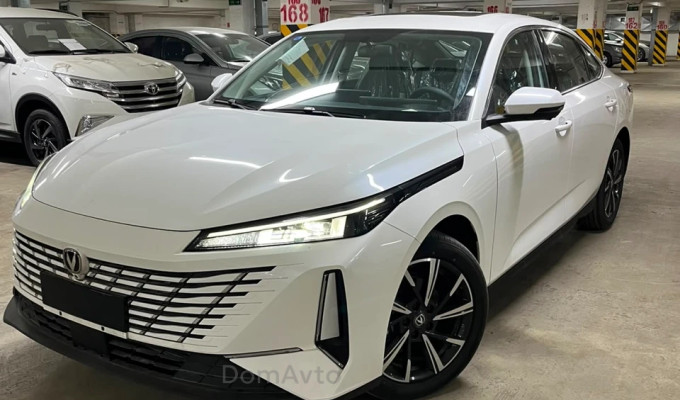 Changan Eado 2025 года