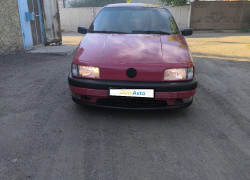 Volkswagen Passat 1990 года