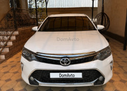 Toyota Camry 2015 года