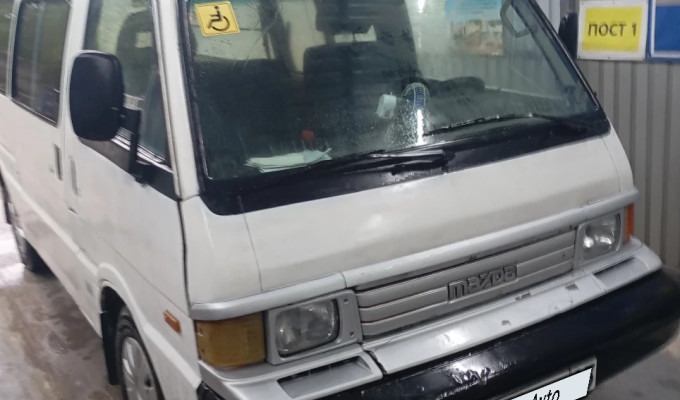 Mazda Bongo 1996 года
