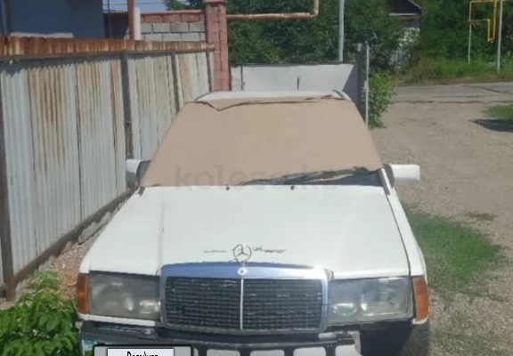Mercedes-Benz 190 1992 года