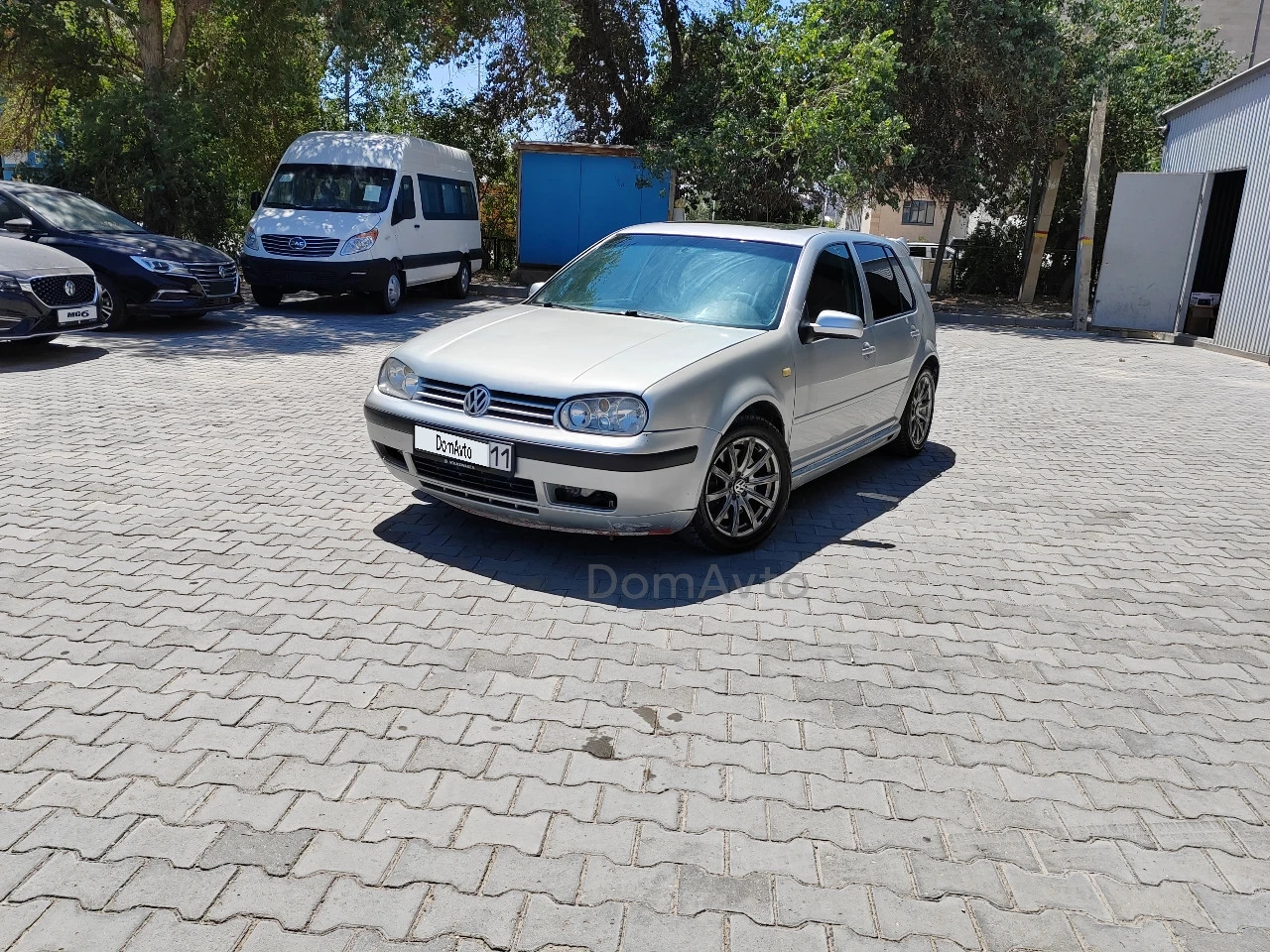Volkswagen Golf, 2002