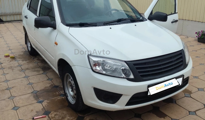 ВАЗ (Lada) Granta 2015 года