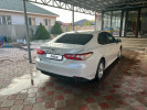 Toyota Camry 2020 года
