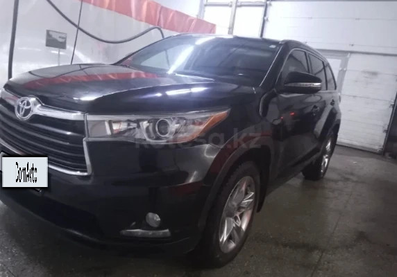 Toyota Highlander 2015 года
