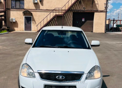 ВАЗ (Lada) Priora 2014 года