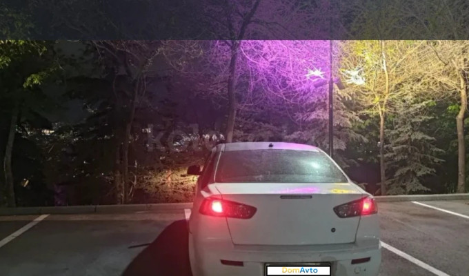 Mitsubishi Lancer 2010 года