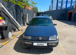 Volkswagen Passat 1993 года