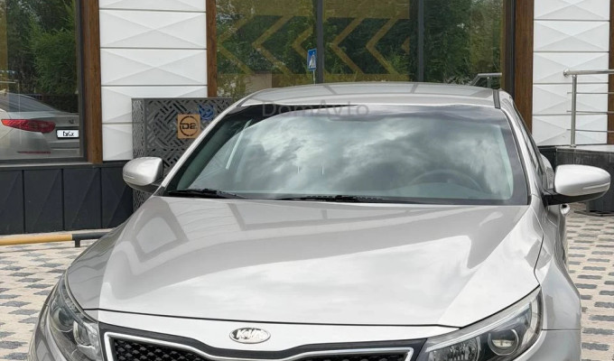 Kia K5 2013 года