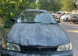 Toyota Caldina 1995 года