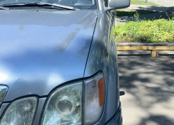 Lexus LX 2005 года