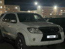 Toyota Fortuner 2006 года