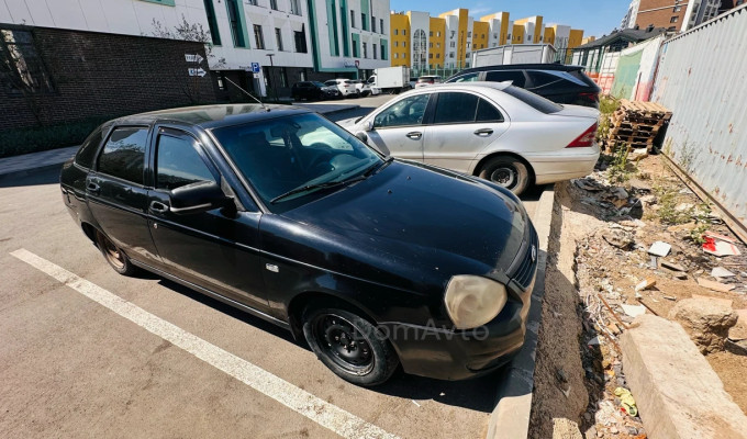 ВАЗ (Lada) Priora 2013 года