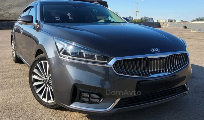 Kia K7 2017 года