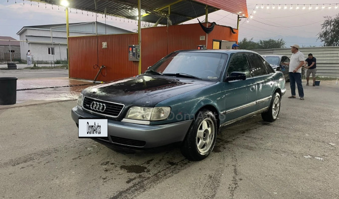 Audi 100 1992 года