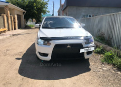 Mitsubishi Lancer 2010 года