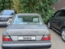 Mercedes-Benz E-Класс 1990 года