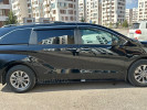 Toyota Sienna 2023 года