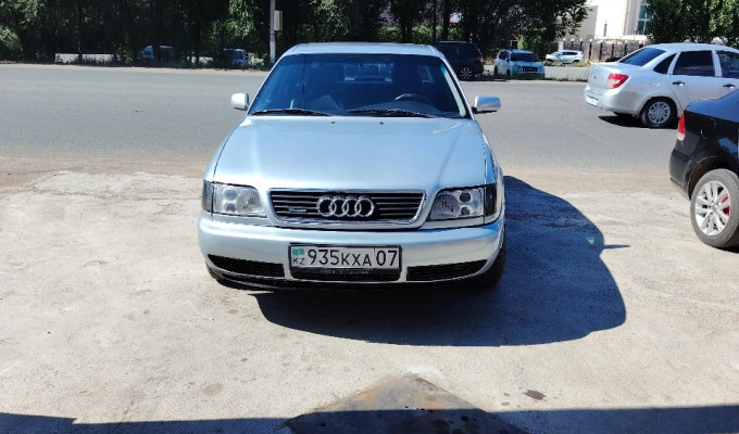 Audi A6 1996 года