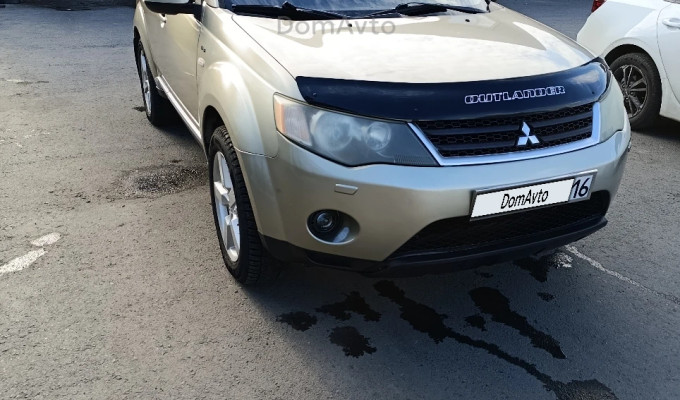 Mitsubishi Outlander 2008 года