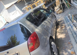 Toyota Corolla Verso 2004 года