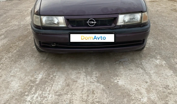 Opel Vectra 1992 года