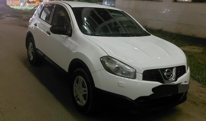 Nissan Qashqai 2012 года