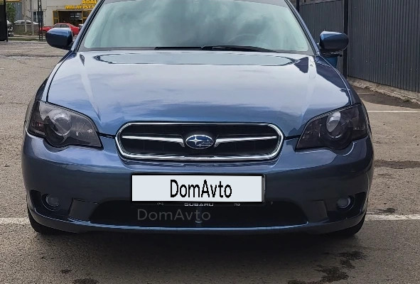Subaru Legacy 2005 года