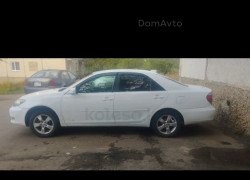 Toyota Camry 2006 года