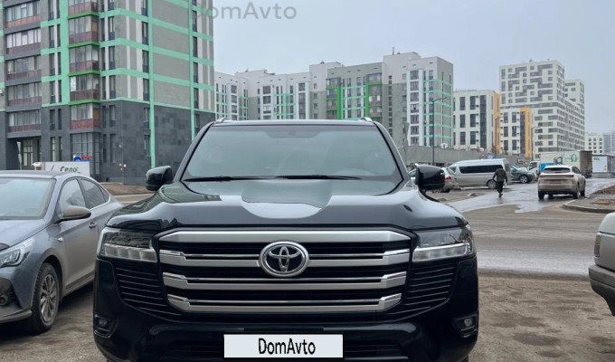 Toyota Land Cruiser 2022 года