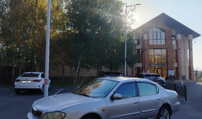 Nissan Maxima 2001 года