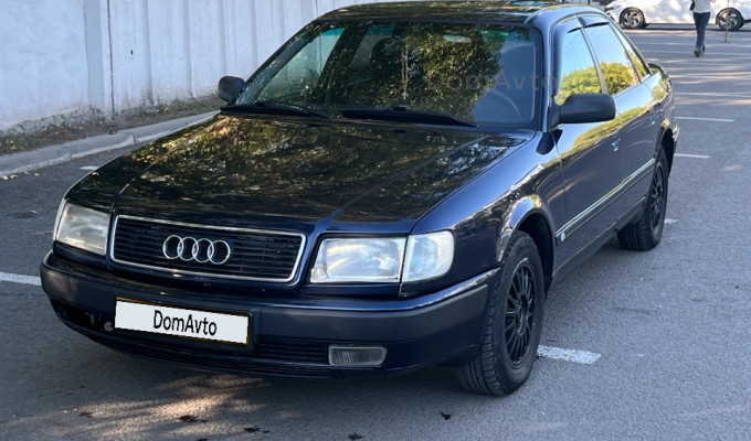 Audi 100 1993 года