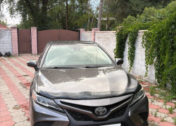 Toyota Camry 2019 года