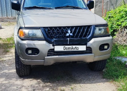 Mitsubishi Montero Sport 2002 года