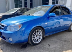 Kia Cerato 2006 года