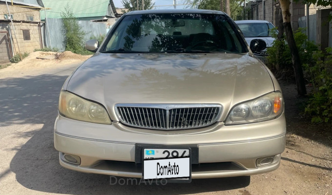 Nissan Maxima 2001 года